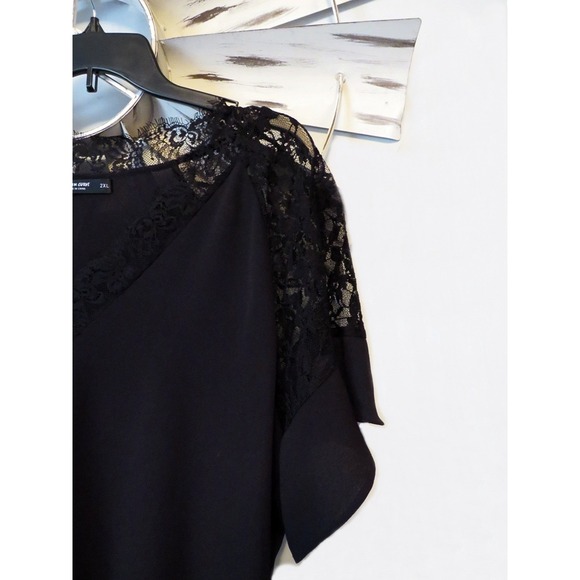 (2) 2X Black Blouses by Shein Curve Pullover W/ Ruffle Sleeve Great Condition - Picture 5 of 16